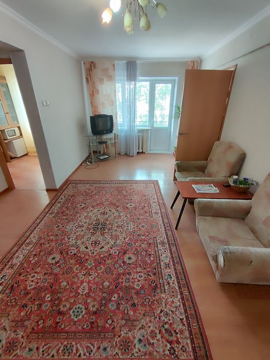 Продается 3-комн (1-50, 2 эт)