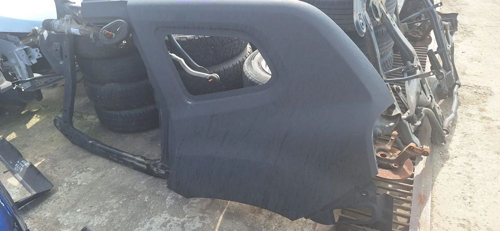 aripa stanga dacia duster hjd