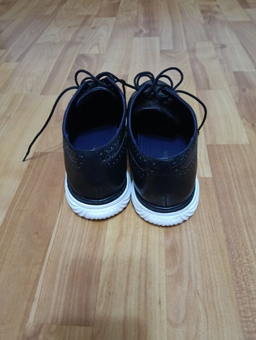 Pantofi unisex Cole han