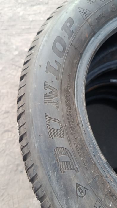 Dunlop 185/65/15 липучка
