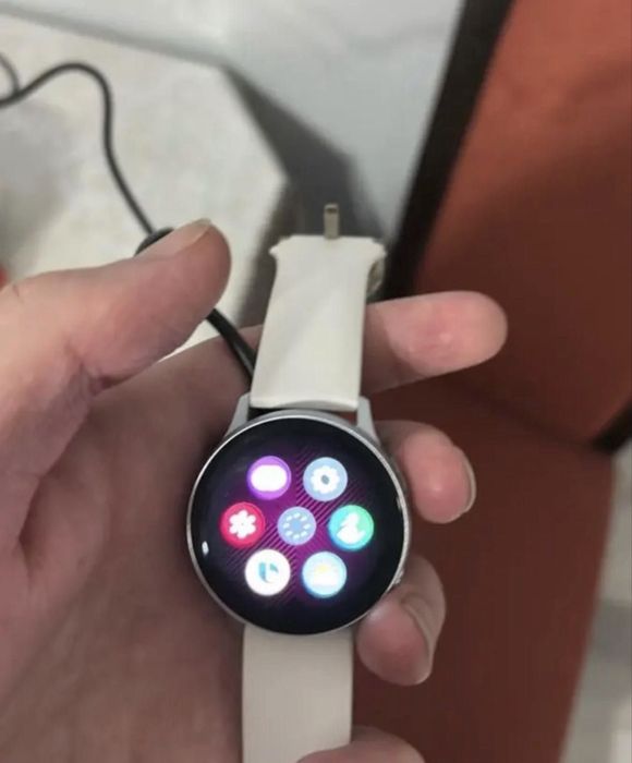 Продам смарт часы