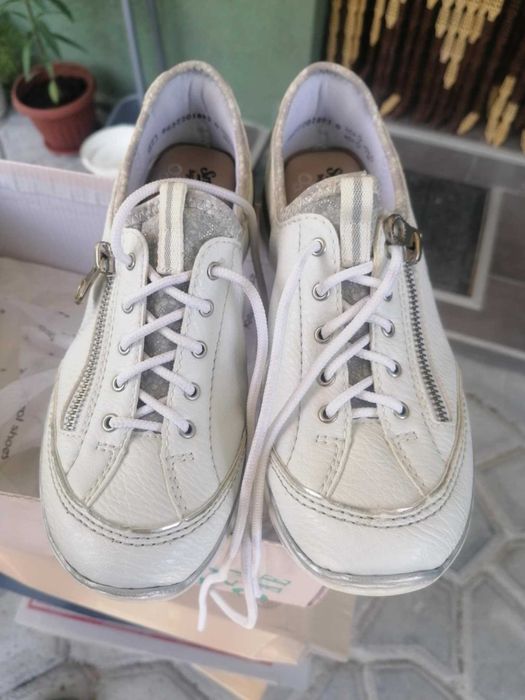 Дамски обувки Raiker