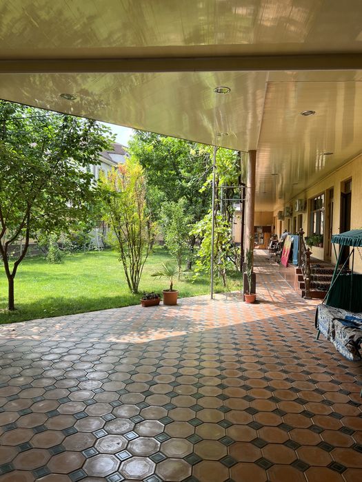 Продается дом 8 соток на Центр Луначарском