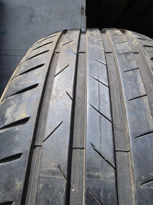 2 бр. летни гуми 205/55/16 Vredestein  DOT 5020 5,5 mm