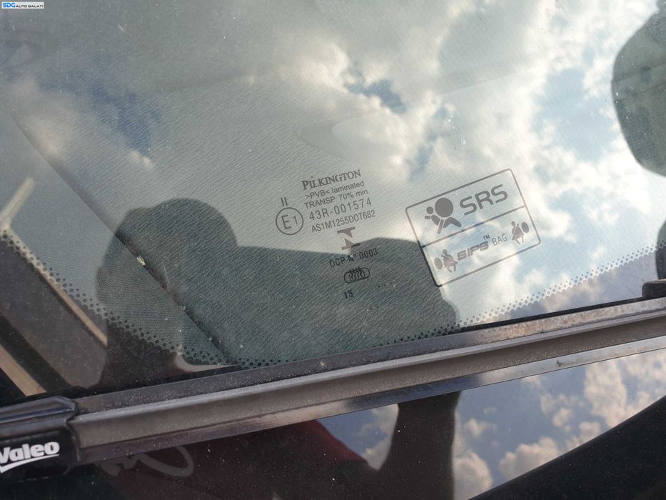 Parbriz Geam Sticla cu Senzor Ploaie Lumini si Incalzire Volvo V40 2012 - 2019 [K7055]
