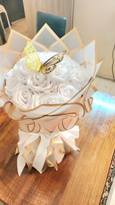 Buchete trandafiri sapun ,satin