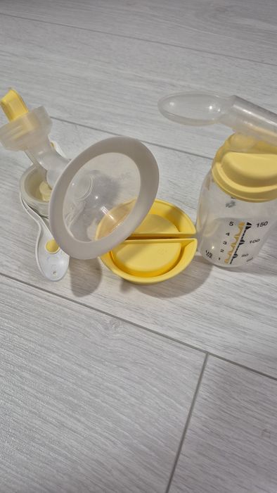 Молокоотсос Medela