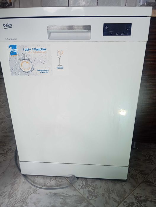 Mașină de spălat vase Beko