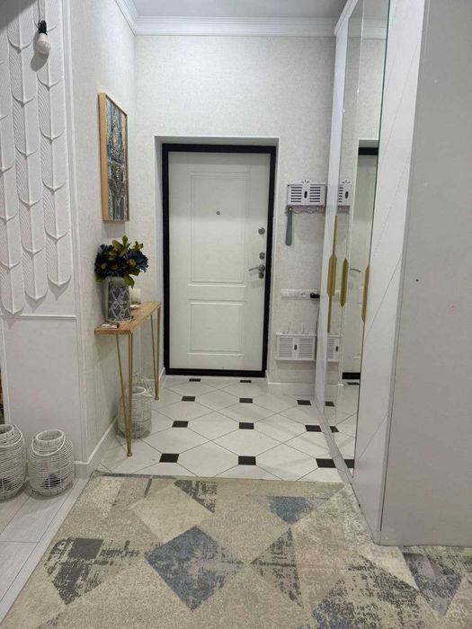 Продам 4х комн кв Батыс