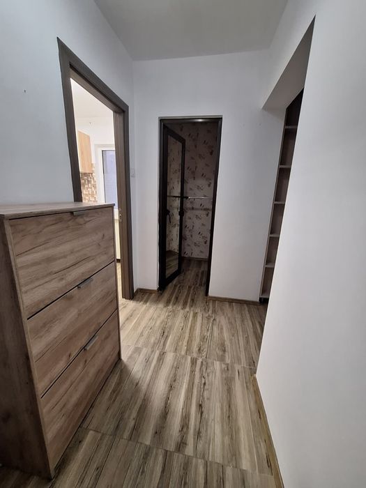 Apartament 3 camere de inchiriat