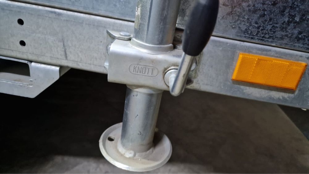 Продам прицеп автомобильный