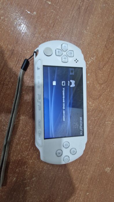 Sony PSP E-1004.