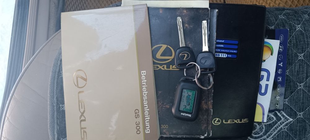 Продам Лексус gs 300