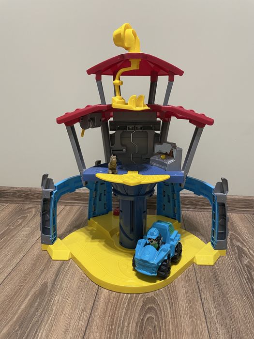 омплект Spin Master Прс патрул Щаб квартира с ексклузивна фигура