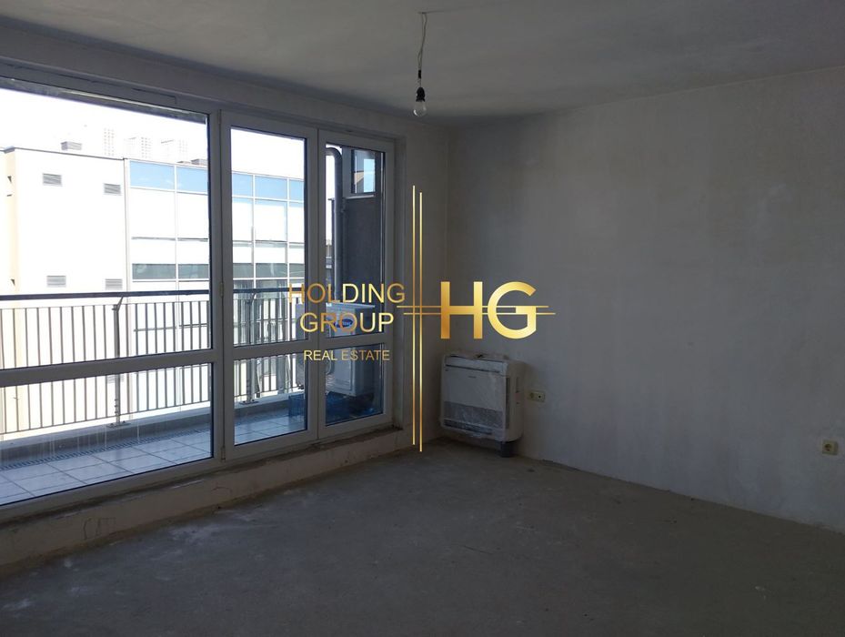 Продава се Тристаен апартамент в Варна, Левски - 83 кв.м за 2639 €/кв.м - Снимка #2