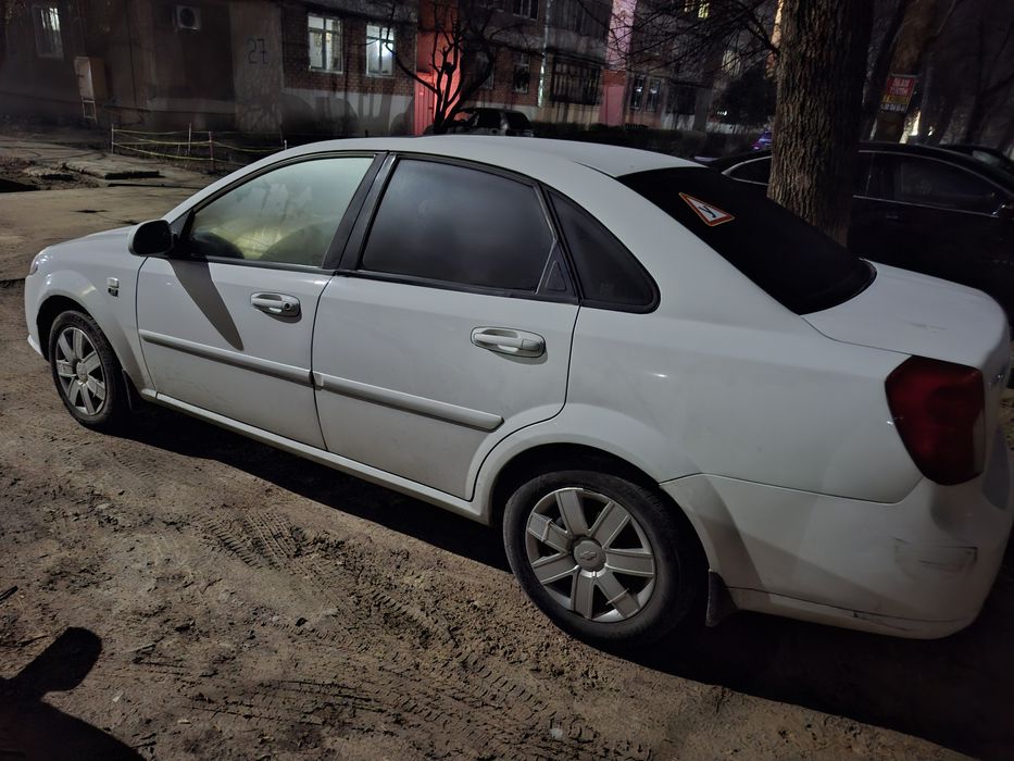 Lasetti Jentra qilingan avtomat