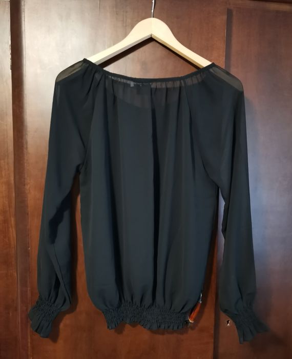 Елегантна дамска блуза