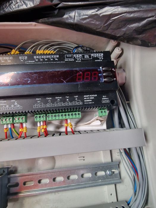Danfoss AK-CC 550A  Controller