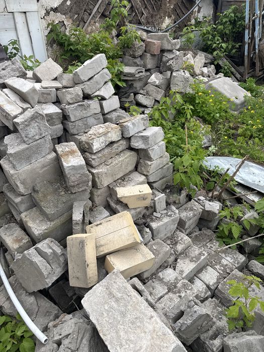 Продам кирпичи, газоблоки