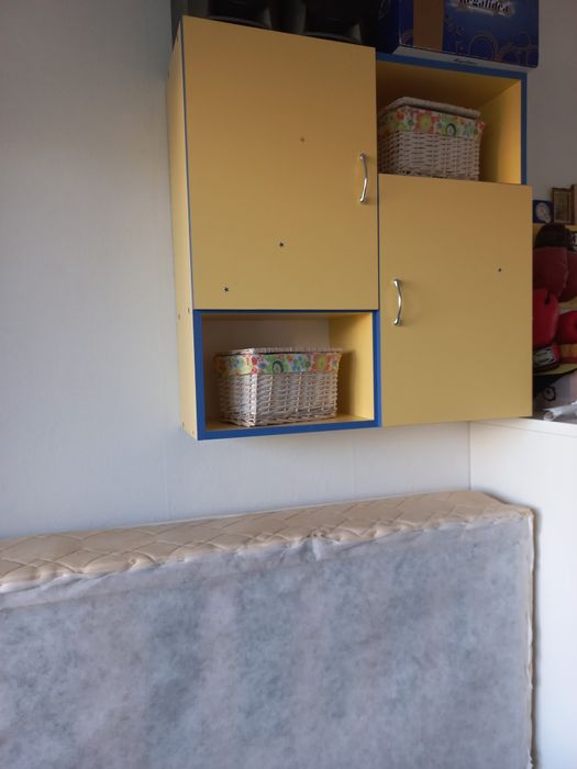 Шкаф за съхранение / Стенен монтаж