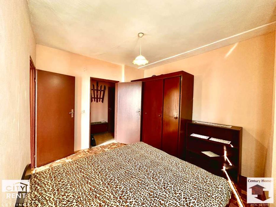 Дава се под наем Едностаен апартамент в Велико Търново, Колю Фичето - 45 кв.м за 230 € - Снимка #4