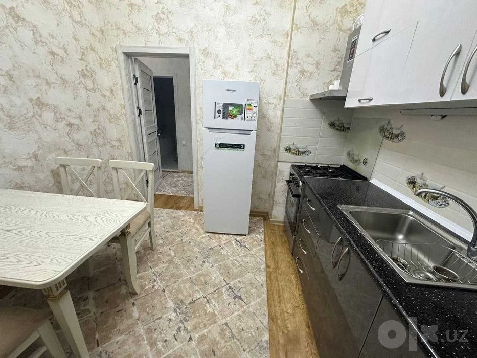 Minor metro yonida arzon kvartira bor