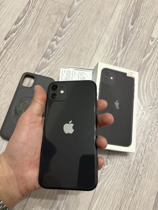 Продам iphone 11 (128 gb)
