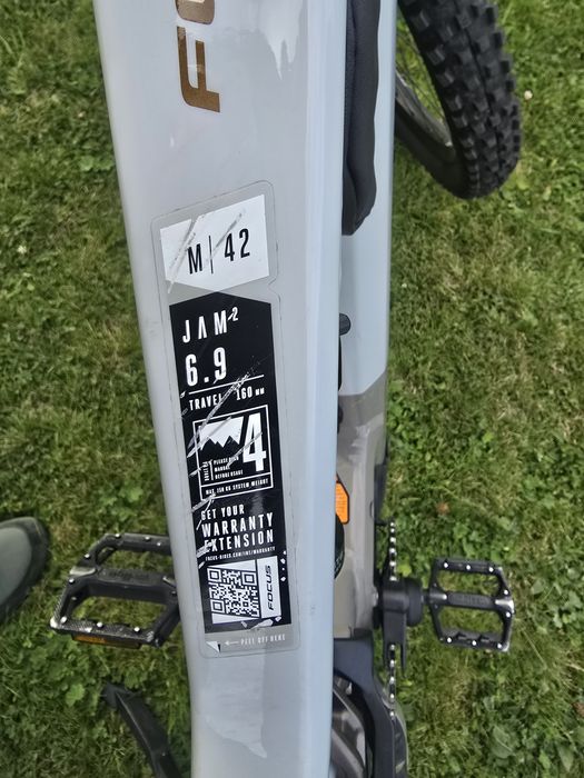 Bicicleta electrica focus Jam2 6.9 kashima bosch 750 Smart