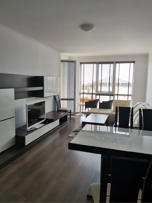 Дава се под наем Двустаен апартамент в Варна, м-т Траката - 75 кв.м за 550 € - Снимка #3