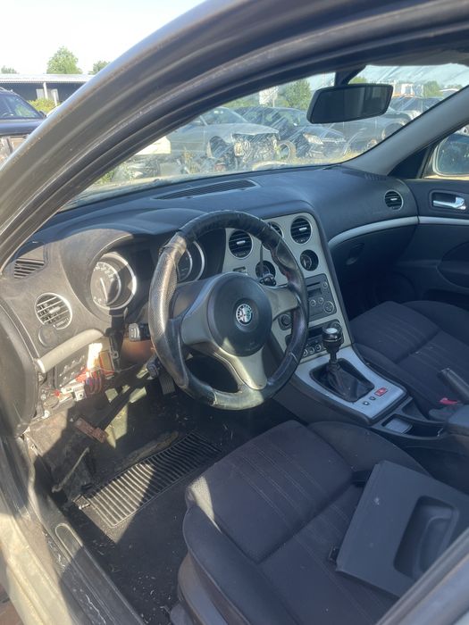 Alfa Romeo 159 1.9JTD на части