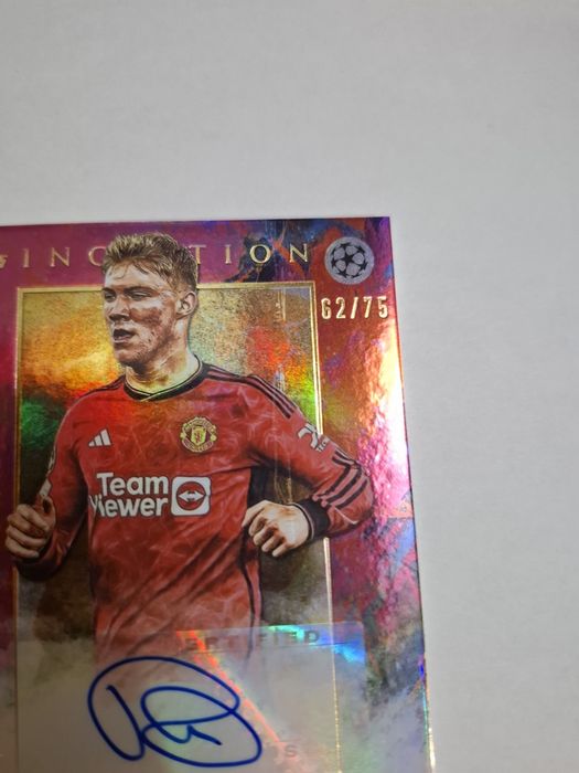 Rasmus Højlund 23 24 topps inception autograf pink star quality