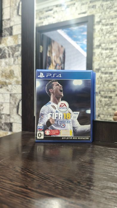 FIFA 18 PS4 идеальное состояние