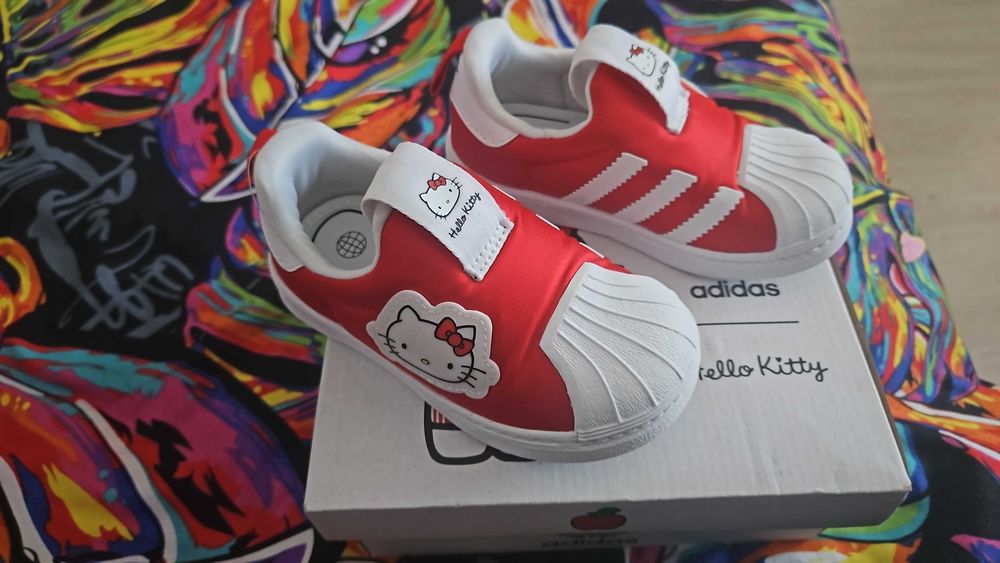 Adidasi adidas si 2 salopete iarna