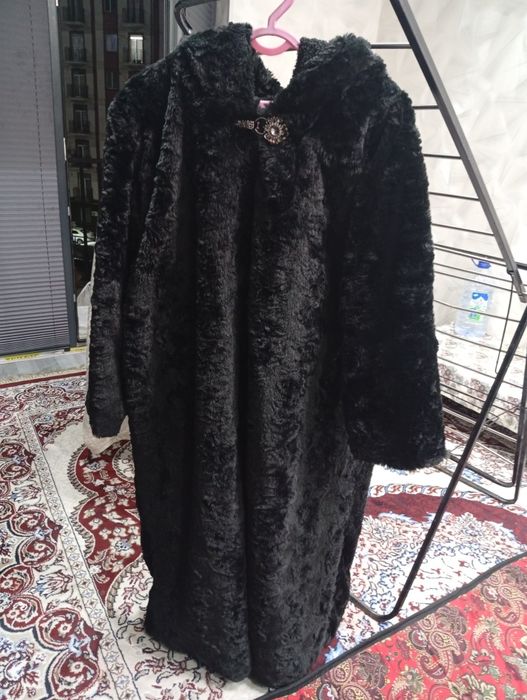 Продам шубу почти новую свою