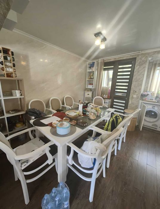 Дава се под наем Многостаен апартамент в Разград, Център - 100 кв.м за 147900 € - Снимка #1