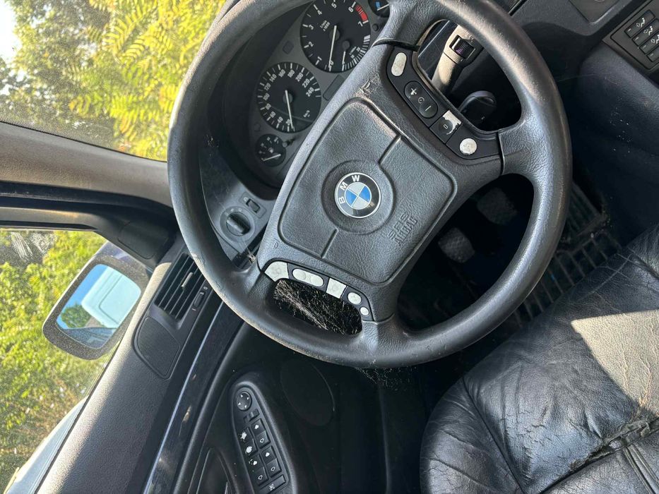 Бмв е39 м52б20 на части всичко налично