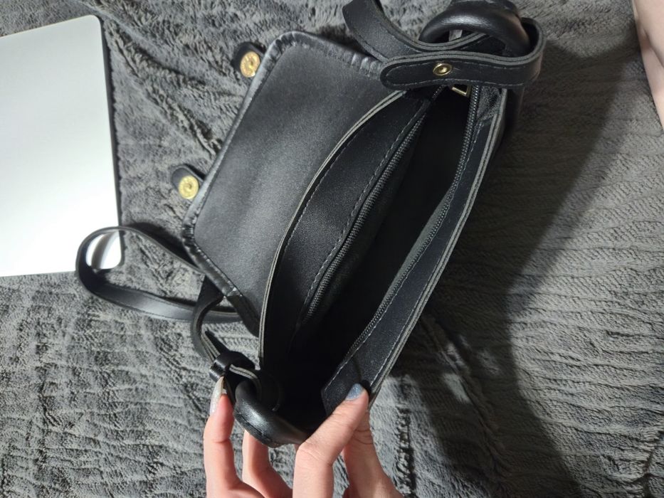 Продам сумку с куроми