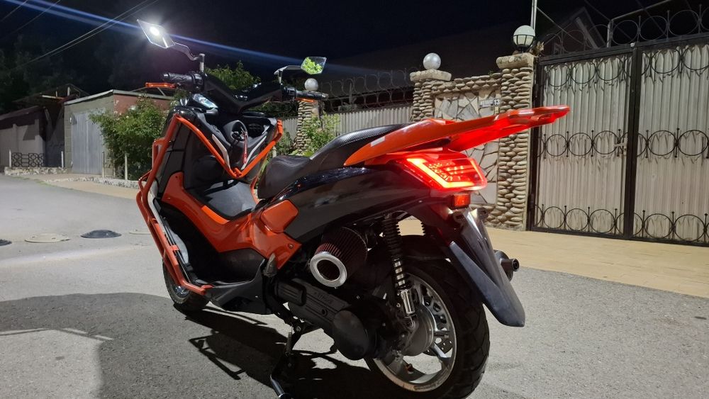 N max 150³ скутер