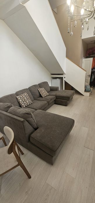 Продам диван от  Ashley furniture