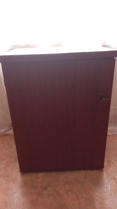 Продажа швейной машины Чайка-142М.