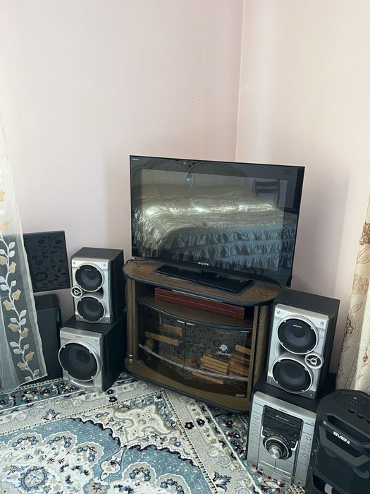 Телевизор LG 42LV3400 в отличном состоянии