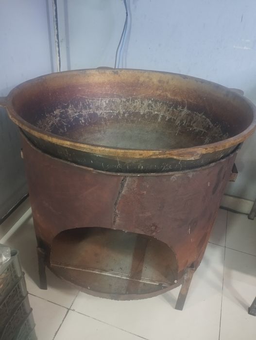 Qozon ochoq sotiladi 25kgli