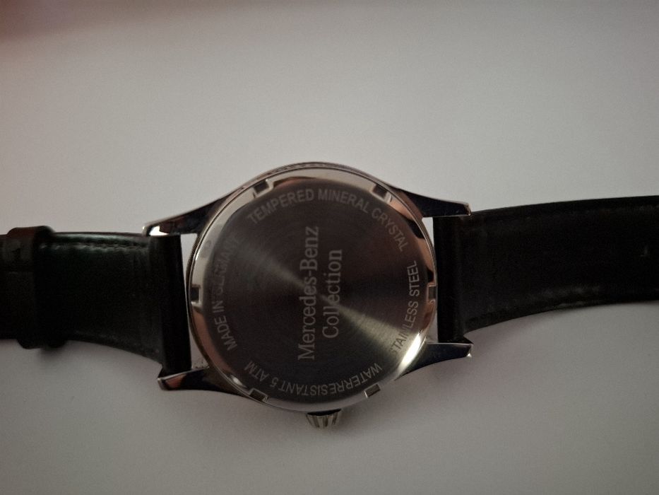 Ceas Mercedes-Benz