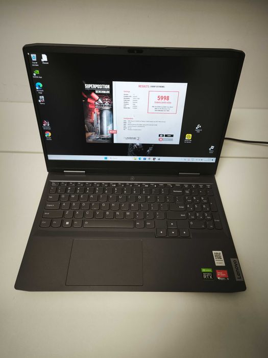 Laptop gaming Lenovo LOQ 15APH8 ryzen 7460hs RTX 4060 16gb ddr5