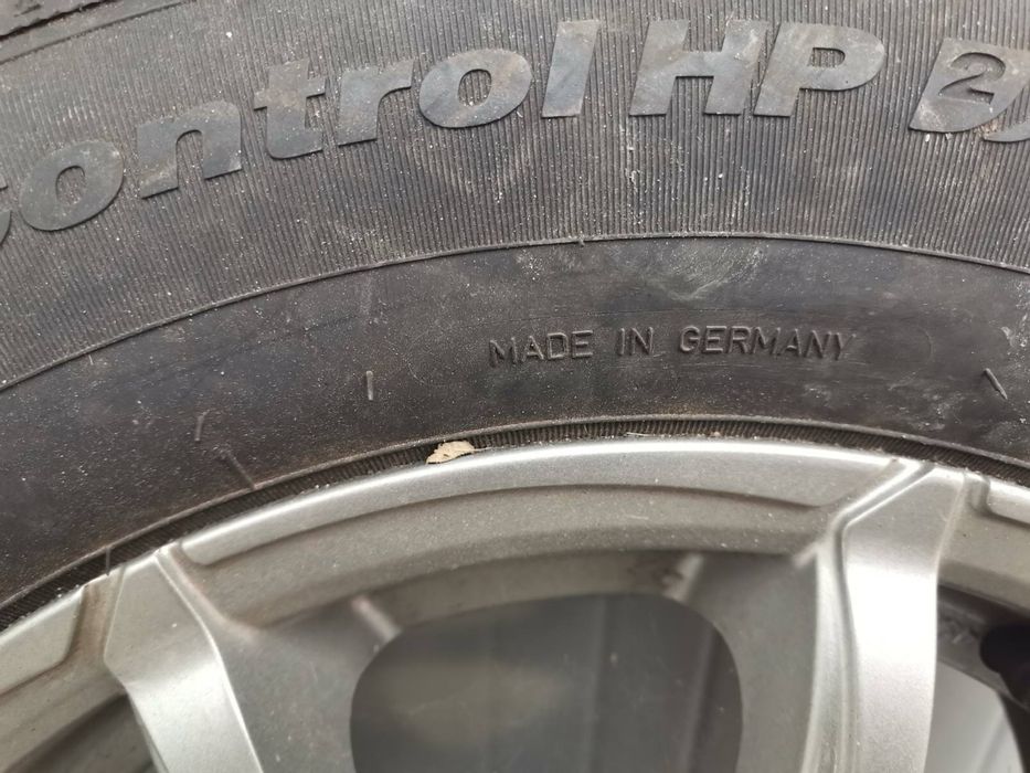 Гуми с джанти 235/60 R16