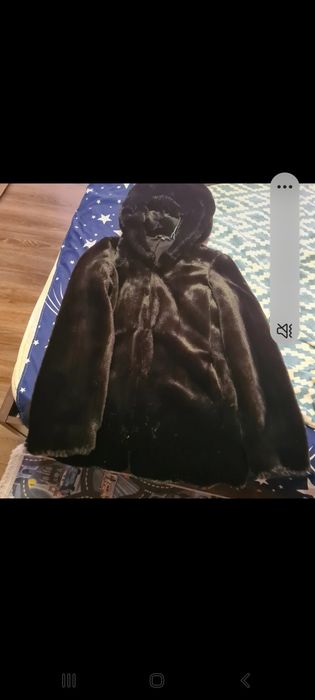 Palton zara ,mărimea xs,dar merge la s