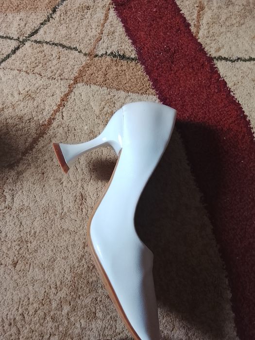 Новый туфли 33 размер