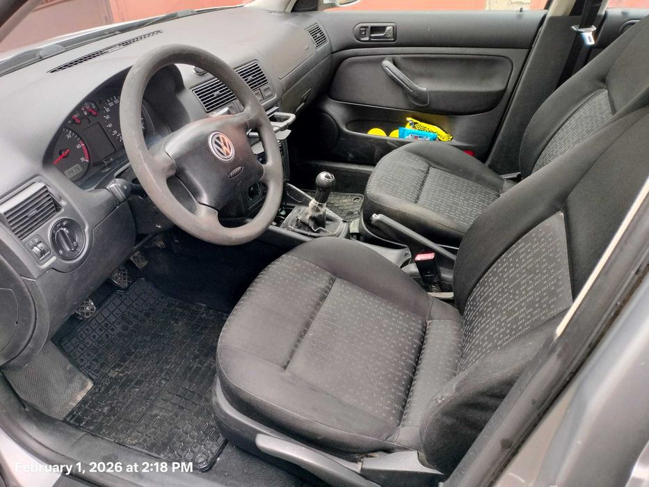 VW Golf 4 1.4L benzina 75 CP