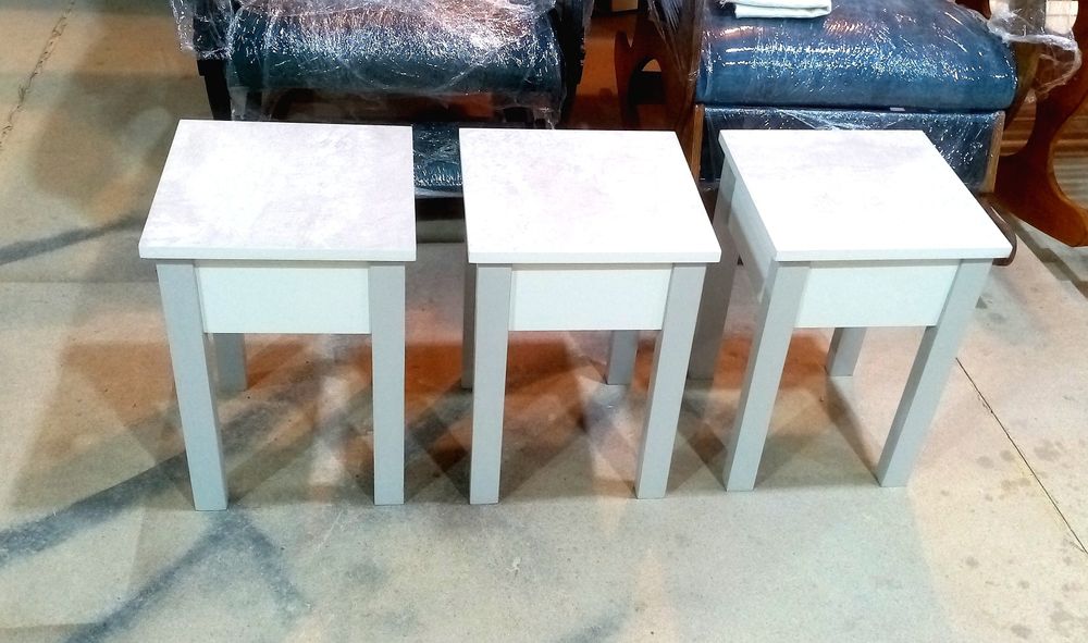 Продам новые кухонные табуретки!