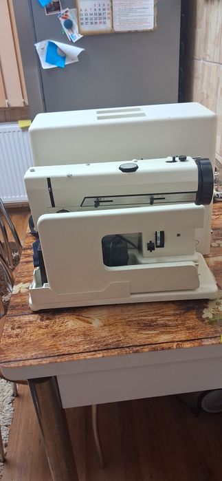 Masina de cusut pfaff 297-1